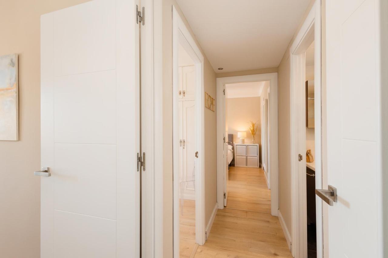 In The Historic Center Of Malaga, Very Close To The Beach And The Ave Train Station, With Private Parking Exterior photo