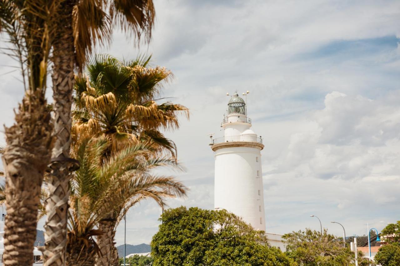 In The Historic Center Of Malaga, Very Close To The Beach And The Ave Train Station, With Private Parking Exterior photo