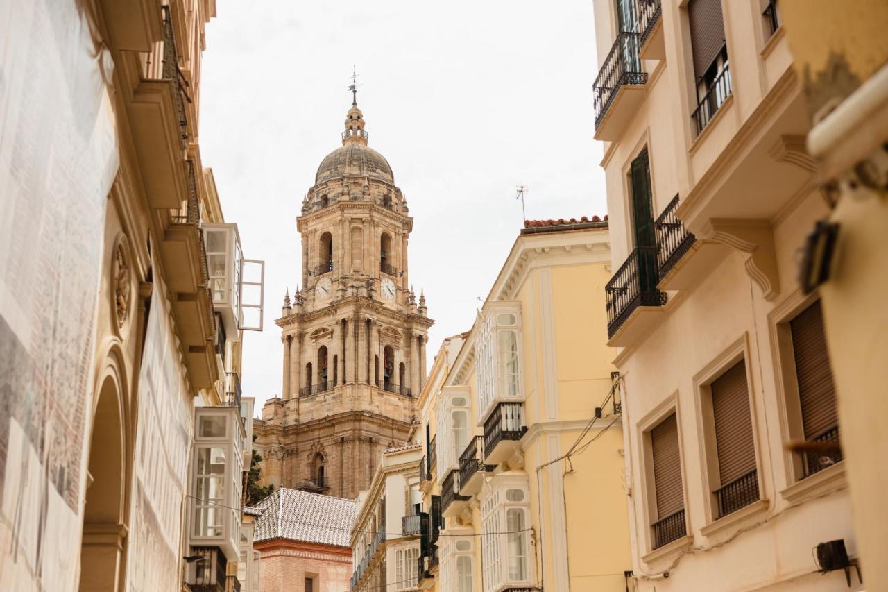 In The Historic Center Of Malaga, Very Close To The Beach And The Ave Train Station, With Private Parking Exterior photo